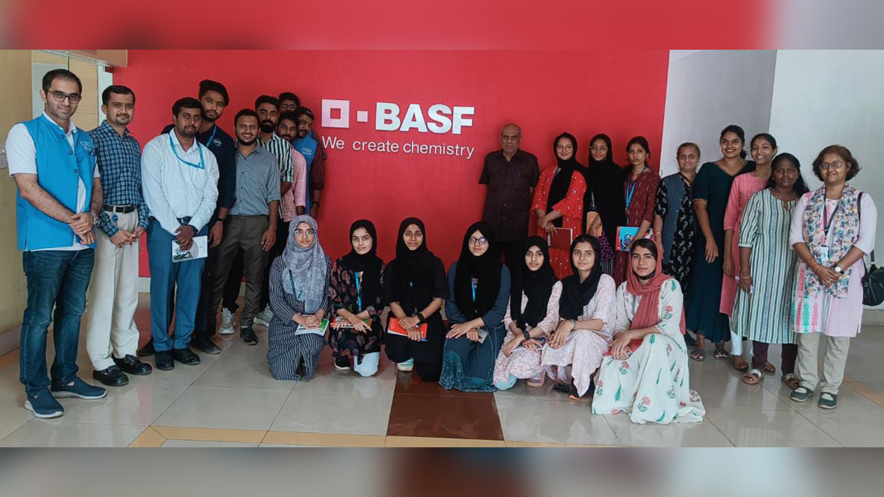 MPH Students unravel Occupational health outcomes by visiting a German Major